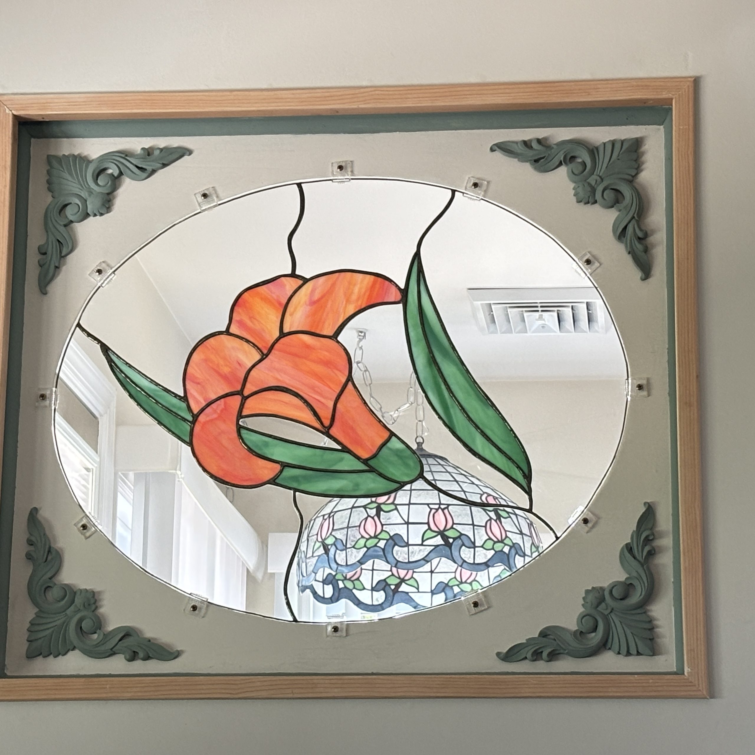 Lori's stained glass art: flower.